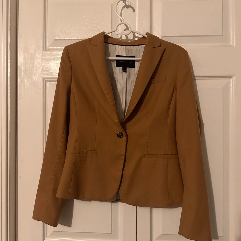 Banana Republic Tan Blazer - Size 2